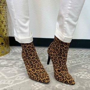Mia McKinley leopard heels